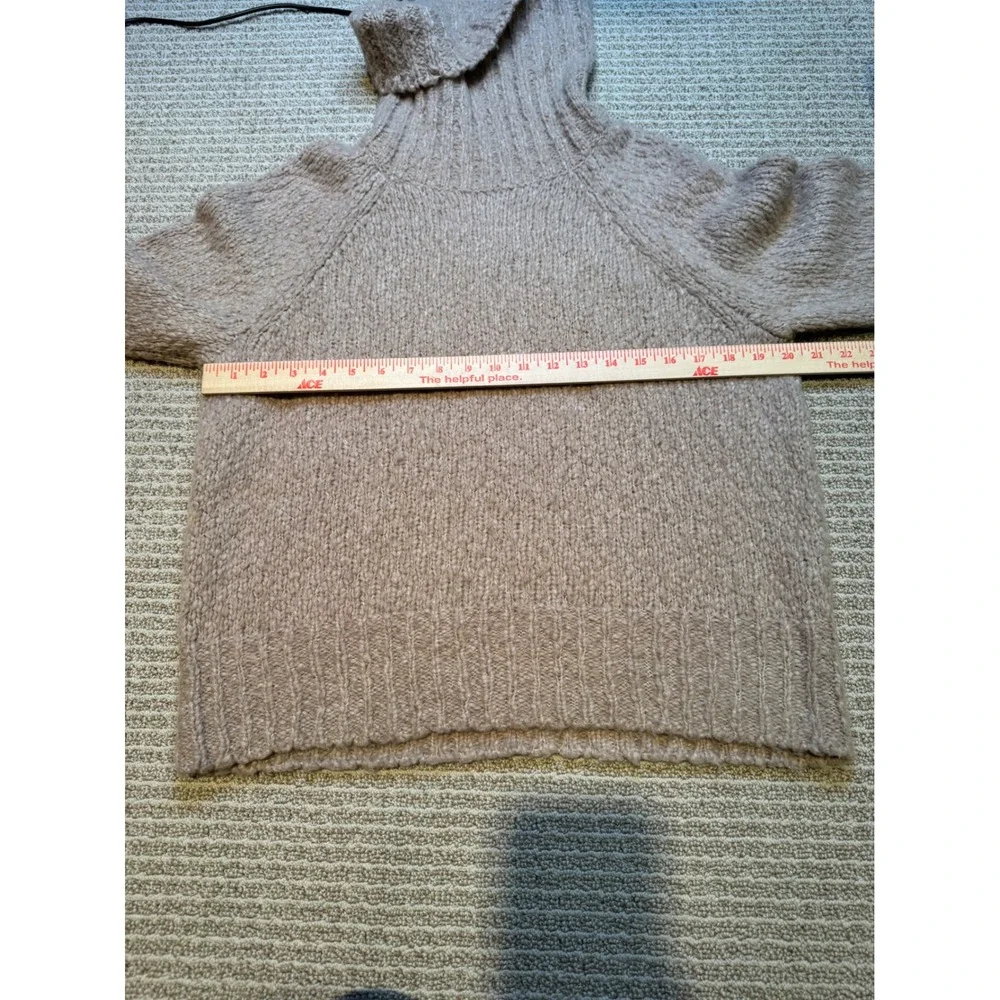 J.Crew Women's Large Alpaca Wool Blend Chunky Knit Turtleneck Sweater Beige Cozy
